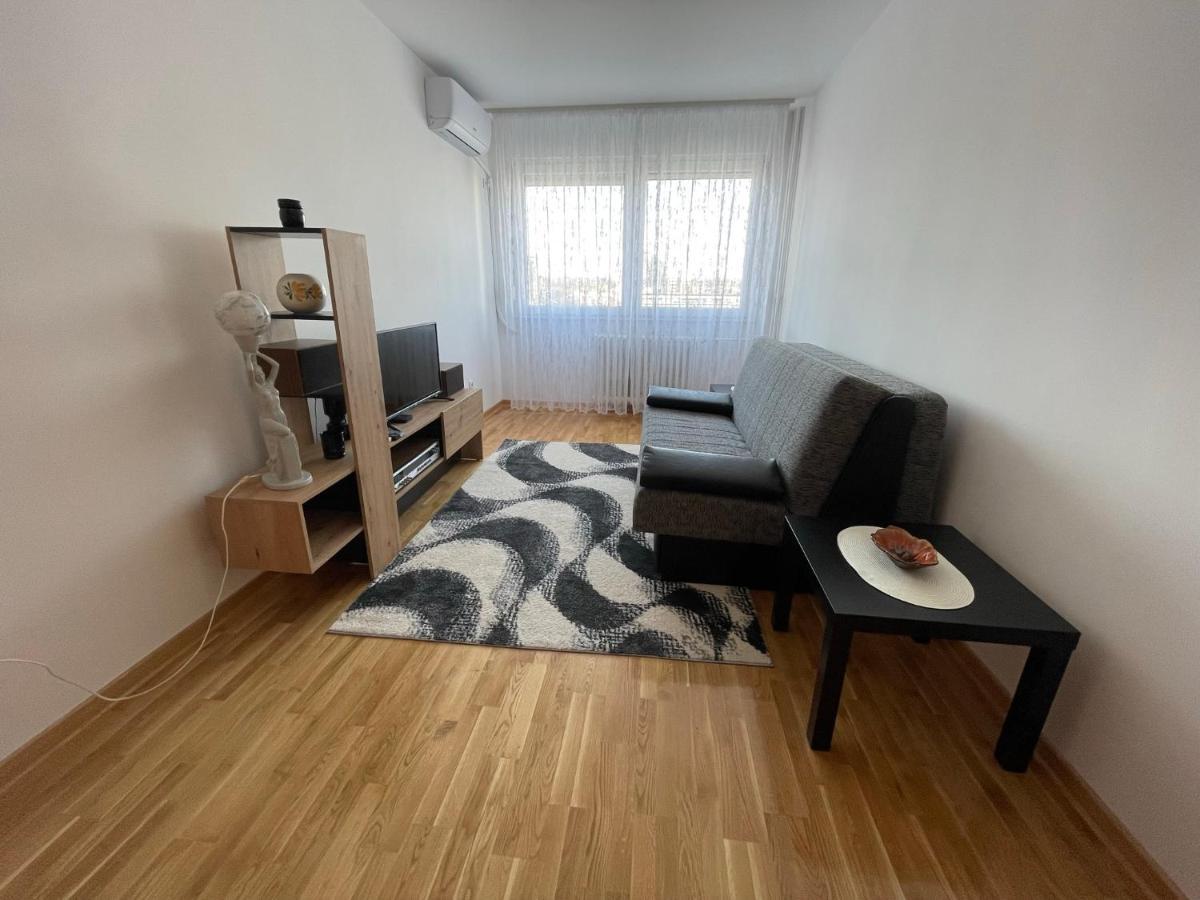 New Belgrade Apartment Exterior photo